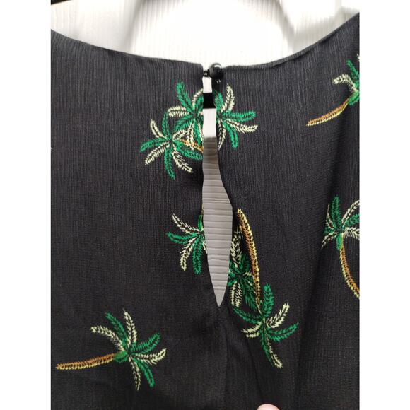 As U Wish Juniors Size XL Romper Black Palm Tree V-Neck Keyhole Back One-Piece - Picture 6 of 9